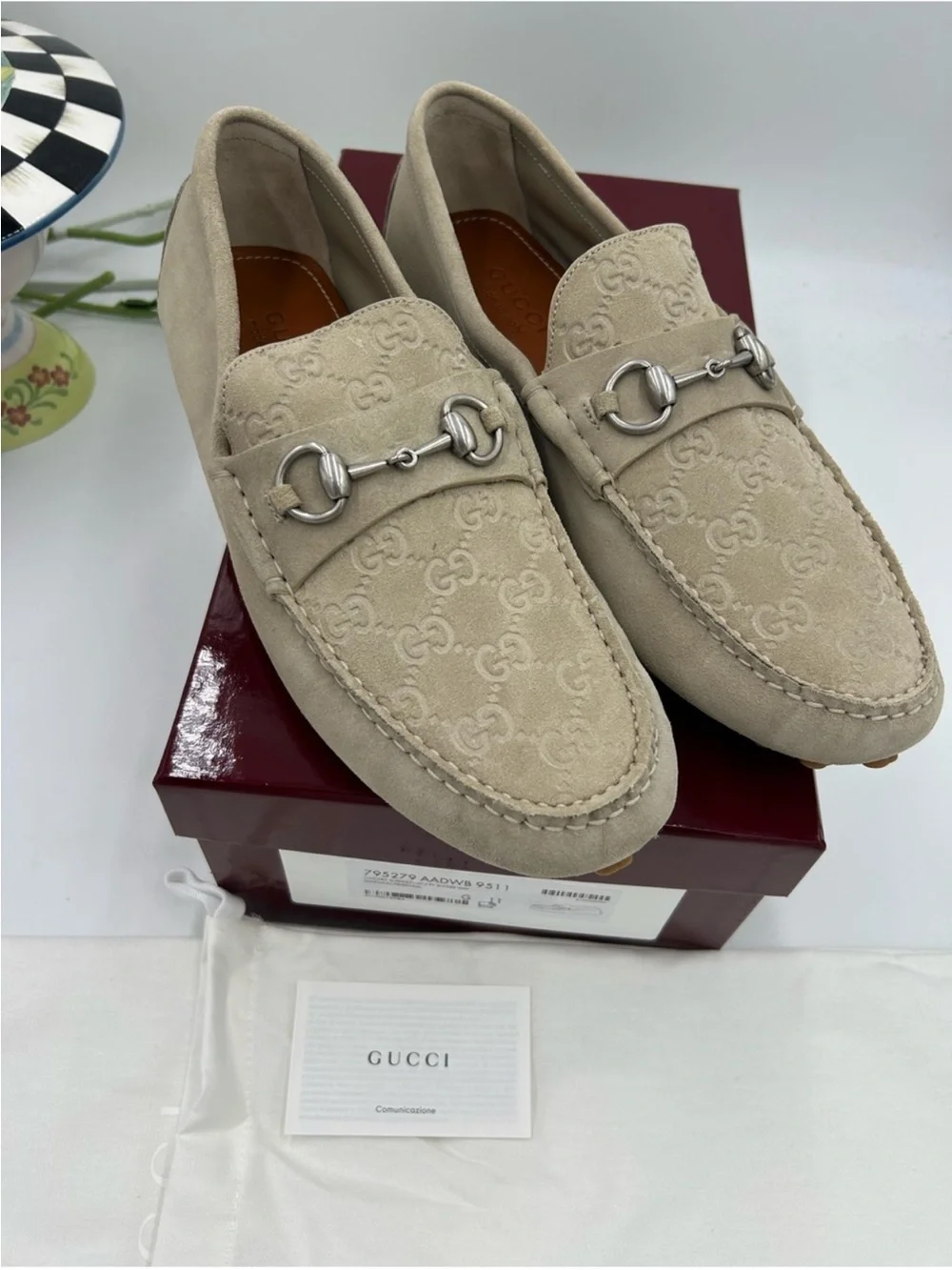 Men’s Gucci GG embossed oatmeal suede driver loafer size 11 fits 12 US